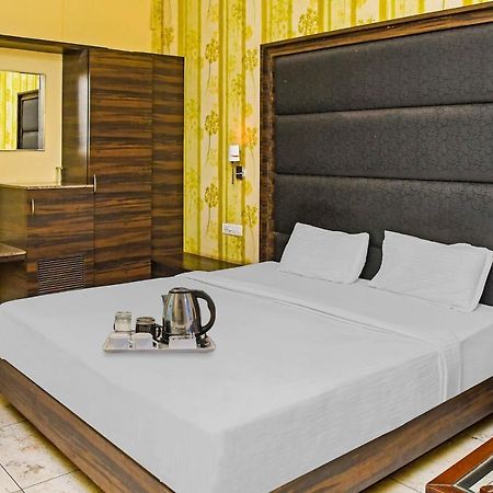Townhouse 900 Hotel Surya Palace Bhilai Exterior foto
